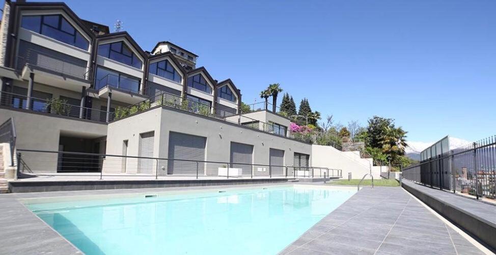 Baia Blu - Luxury Apartments With Pool Cremia Exterior photo
